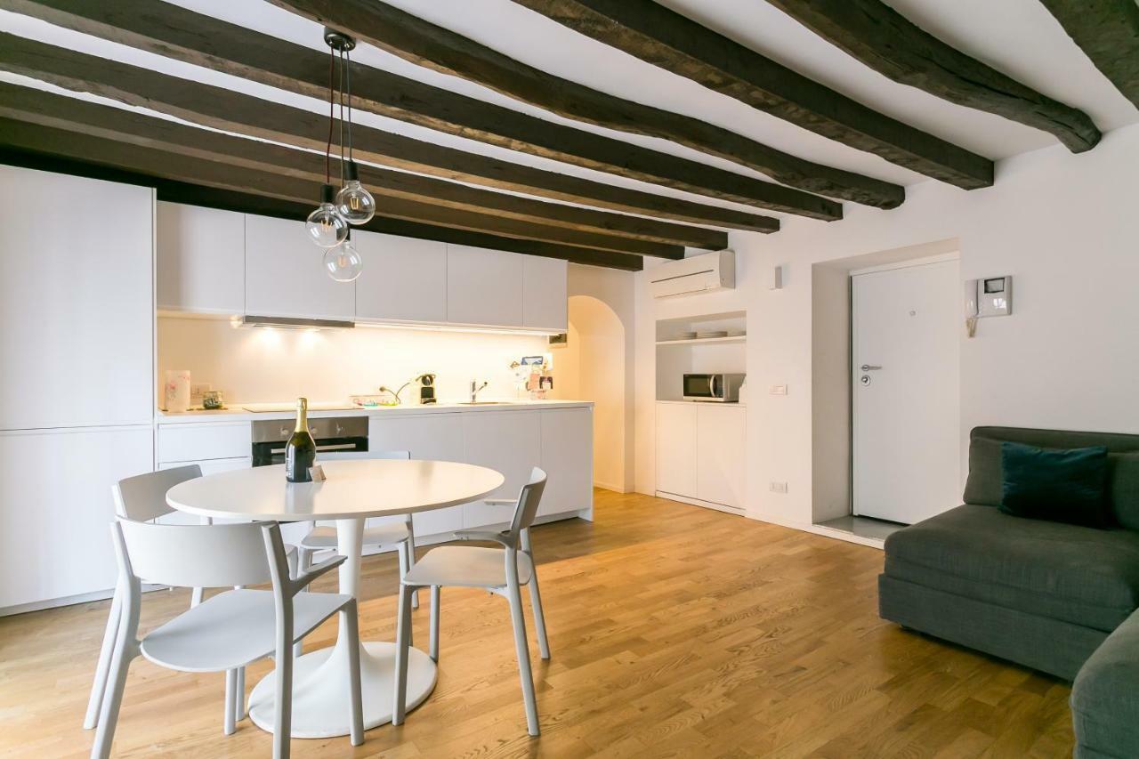 Milano Apartments Mortara Zewnętrze zdjęcie